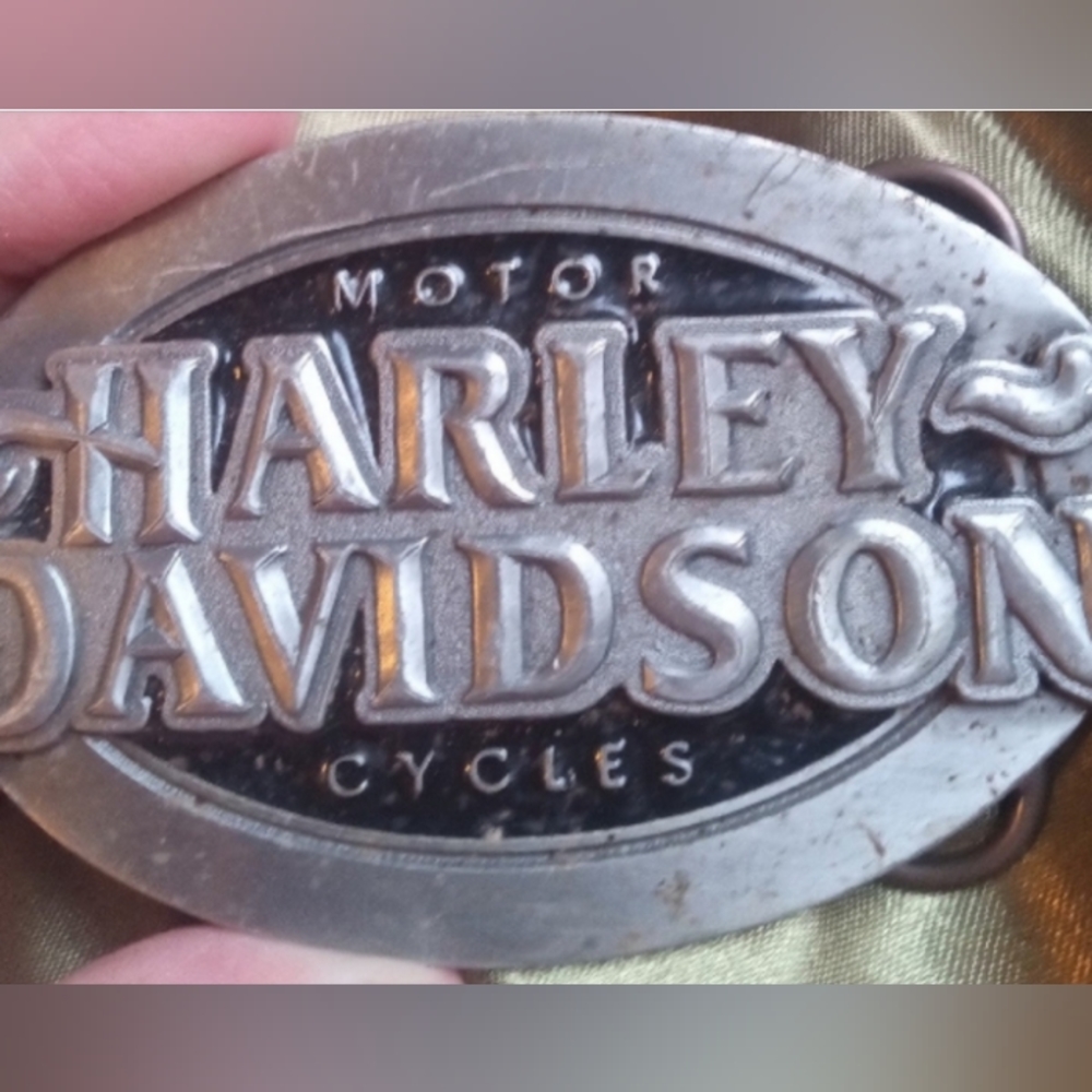 Authentic beautiful Harley Davidson belt buckle